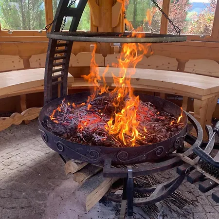 Apartamento Highland Retreat Dzianisz